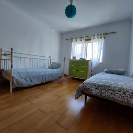 A Family House In Santa Cruz, Torres Vedras Villa Silveira  Екстериор снимка